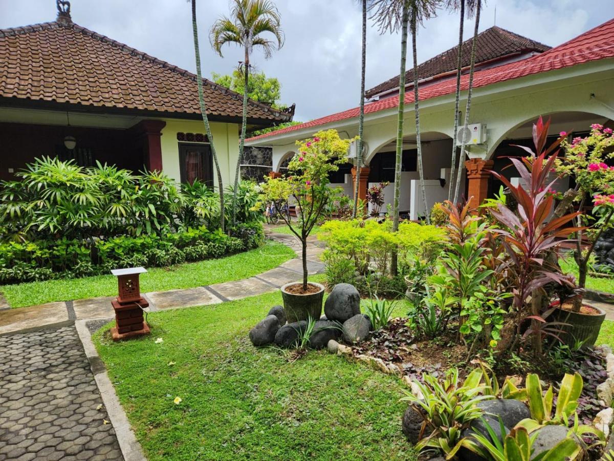 Ramayana Hotel ซานูร์ ภายนอก รูปภาพ
